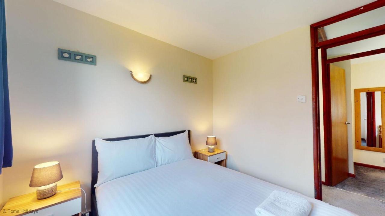 הוילה היילה 39 Strawberry Hill, Tolroy Manor מראה חיצוני תמונה